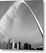 Downtown Saint Louis Skyline Under The Arch - Black And White Metal Print
