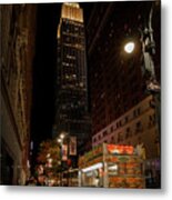 Food Cart At The Empire State Building Metal Print