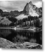 Lake Blanche And The Sundial Black And White - Big Cottonwood Canyon, Utah Metal Print