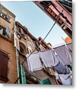 Narrow Alley With Old Houses And Freshly Washed Laundry In The City Of Rovinj In Croatia Metal Print