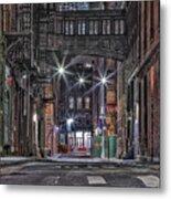 Nyc Tribeca Skybridge Bw Metal Print