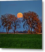 October Hunter's Moon Rises Above Cloud Bank In Rural Nd #1 Of 2 Metal Print