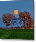 October Hunter's Moon Rises Above Cloud Bank In Rural Nd #2 Of 2 Metal Print