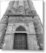 Qutub Minar In India Black And White Kn66 Metal Print