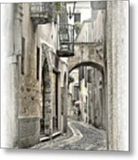 Romantic Picture Of A Couple With Pink Umbrella Under Rain Choosing Meal In Pizzeria Italian Town Metal Print