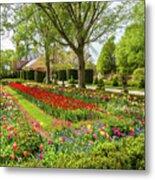 Spring Tulips At The Governor's Palace Gardens Metal Print