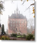 Wik Castle A Foggy Autumn Morning Metal Print