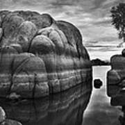 Black And White Rocks At Watson Lake Near Prescott Arizona Poster