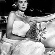Grace Kelly Looking Gorgeous Poster