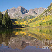 Maroon Bells In Autumn Poster