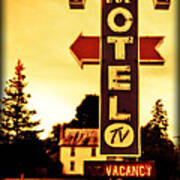 Motel Hell Poster