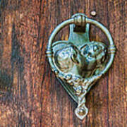 Romantic Kissing Door Knocker Poster