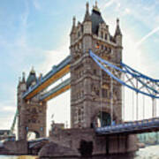 London - The Majestic Tower Bridge Poster