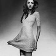Twiggy In Baby Doll Dress Poster