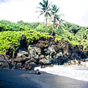 Waianapanapa Black Sand Beach Pailoa Bay Hana Maui Hawaii Poster