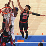 Chicago Bulls V New York Knicks Poster