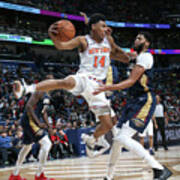 New York Knicks V New Orleans Pelicans Poster