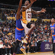 New York Knicks V Los Angeles Lakers Poster