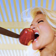 9935 Supermodel Selena Red Apple Sharp Knife Las Vegas Ixcmxxxv Poster