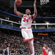 Chicago Bulls V Sacramento Kings Poster