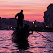Gondolier At Sunset Poster