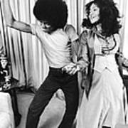 Michael Jackson Dances With His Poster