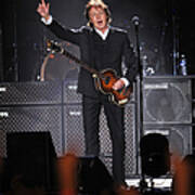 Paul Mccartney Brings The House Down At Poster
