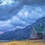 Prince Of Wales Hotel At Sunrise Poster