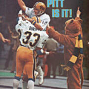 University Of Pittsburgh Qb Matt Cavanaugh, 1977 Sugar Bowl Sports Illustrated Cover Poster