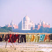 Taj Mahal / Laundry Poster