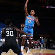 Oklahoma City Thunder V New York Knicks #2 Poster