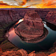 Horseshoe Bend And Colorado River In Page, Arizona Poster
