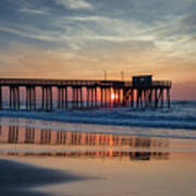 Sunrise At Avalon Pier Poster