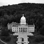 Vermont State Capitol Building In Montpelier Vermont In Black And White Poster