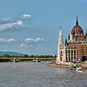 Budapest Parliament And Danube Art Print