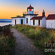 Discovery Lighthouse Art Print