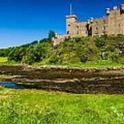 Dunvegan Castle Isle Of Skye Art Print
