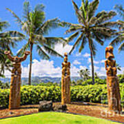 Giant Hawaiian Tiki Statues Art Print