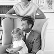 John F. Kennedy With Jacqueline And Caroline 1959 #1 Art Print
