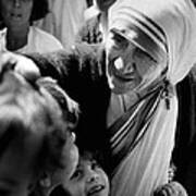 Mother Teresa With Children Art Print