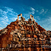 Pyramid At Angkor Thom Art Print