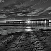 Sunrays Through The Pier In Black And White Art Print