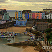 Tenby Harbour In The Morning Art Print