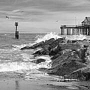 Tide's Turning - Black And White - Southwold Pier Art Print