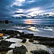Two Tone Sunset-blue Sky Sea Reflection-splash Of Color Art Print