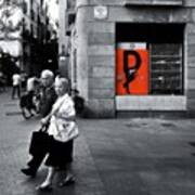 Couple In Barcelona Art Print