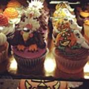 #cupcakes #art #pretty #food #halloween Art Print