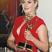 Kate Winslet In The Press Room For The Art Print