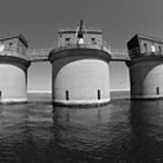 5 Towers At Dreher Shoals Dam On Lake Murray Sc Black And White Art Print