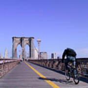 Brooklyn Bridge Bicyclist Art Print